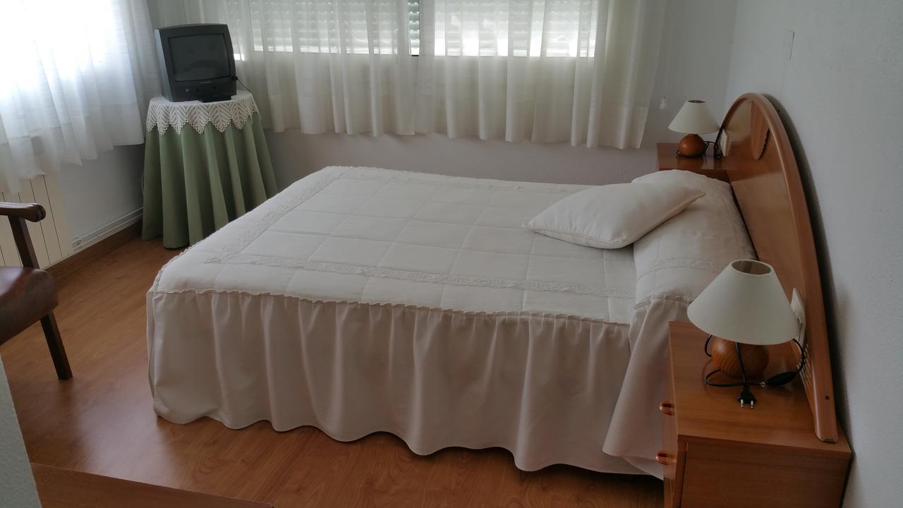 Hotel A Roda Valdoviño Extérieur photo